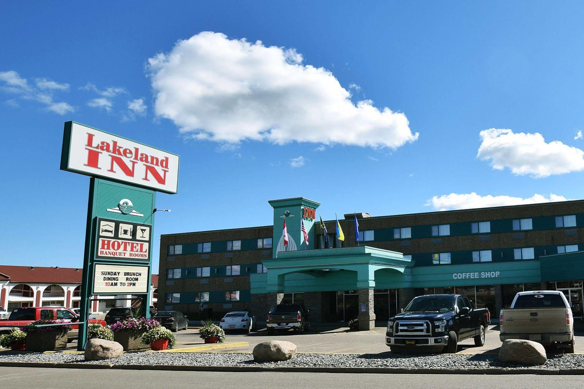 Lakeland Inn Hotel Cold Lake Exterior foto